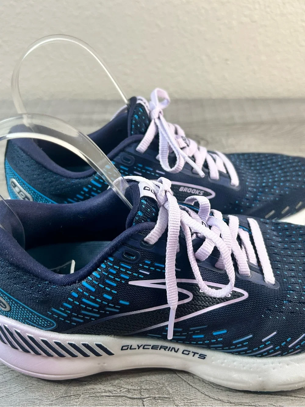 Brooks Glycerin GTS 20 Women’s Size 7 B Navy/Lilac Running Shoes Sneaker